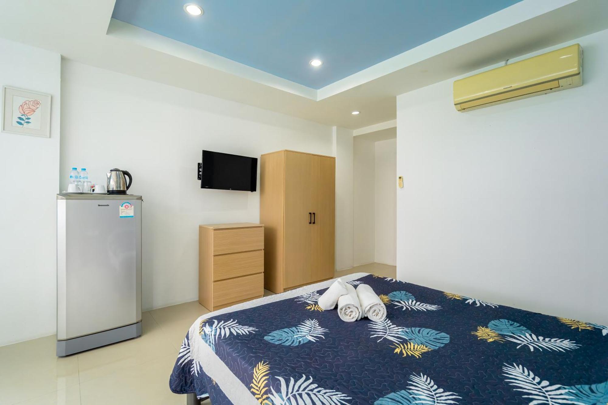 Nice To Meat You Rooms Patong Zewnętrze zdjęcie